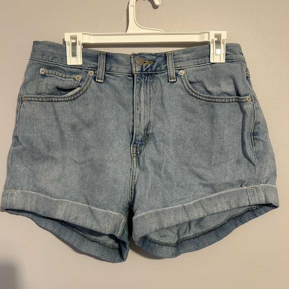 levi shorts